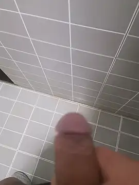 thanos65432 online show from February 18, 4:27 pm