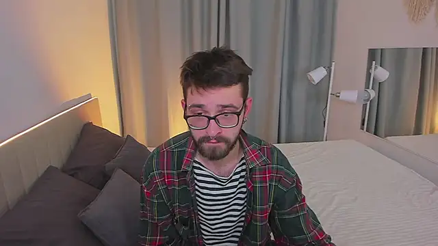 Drew Brown online show from February 21, 9:00 pm