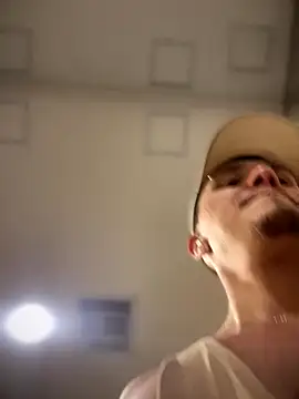 adam-rivera online show from September 19, 11:26 pm