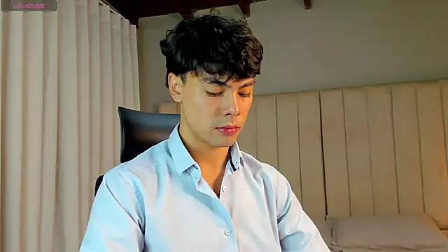 Dammon Stallion online show from September 19, 1:33 pm