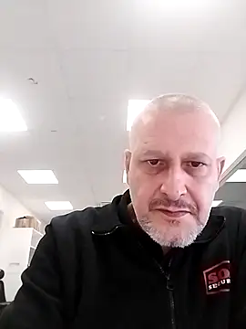 Husoban online show from December 5, 7:10 pm