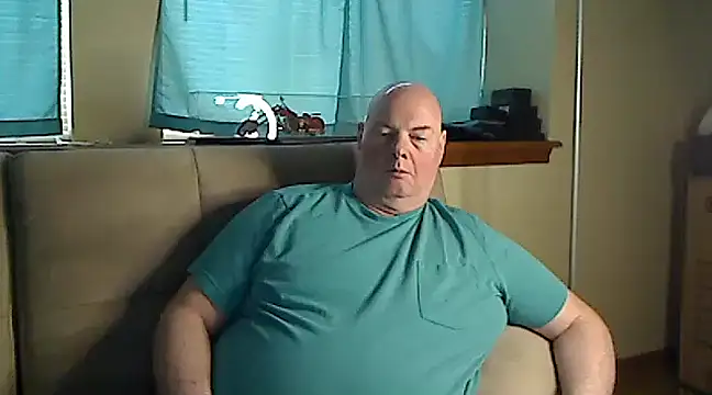 Snapshot of harley99574 chatting on February 22, 1:34 pm harley99574 online show from February 22, 1:34 pm