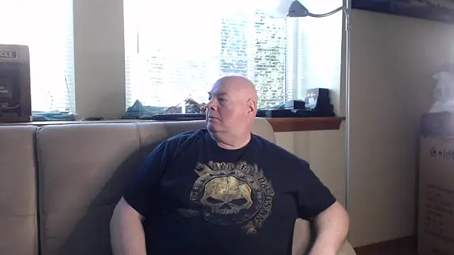 Snapshot of harley99574 chatting on October 2, 6:56 pm harley99574 online show from October 2, 6:56 pm