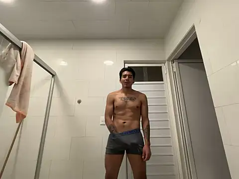 Snapshot of GIOOOO568 chatting on September 22, 4:01 am GIOOOO568 online show from September 22, 4:01 am