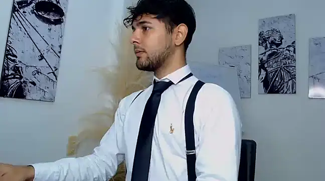 Snapshot of Samir_bear chatting on January 8, 12:58 pm Samir bear online show from January 8, 12:58 pm