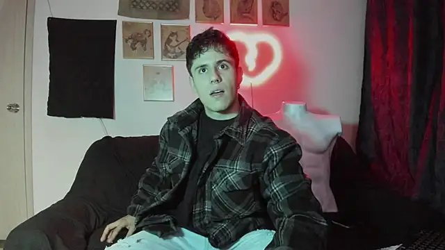 Snapshot of Antonello_Vannucci chatting on January 2, 8:02 pm Antonello Vannucci online show from January 2, 8:02 pm