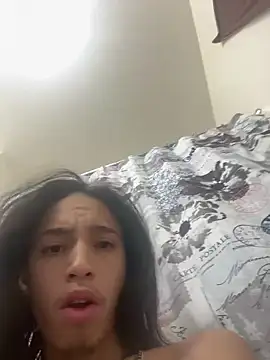 Snapshot of qbaby96 chatting on January 29, 6:28 pm qbaby96 online show from January 29, 6:28 pm