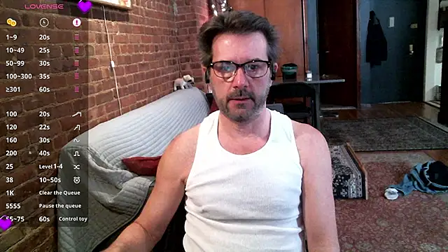 Johnny Bottoms online show from March 9, 3:27 pm