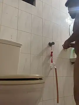 GildanK18 online show from October 16, 10:07 pm