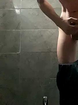 ekskekejejej online show from November 7, 10:35 pm