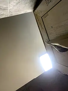 Snapshot of ekskekejejej chatting on October 11, 10:58 pm ekskekejejej online show from October 11, 10:58 pm