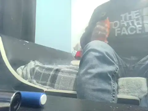 Snapshot of party51502 chatting on February 14, 1:51 pm party51502 online show from February 14, 1:51 pm