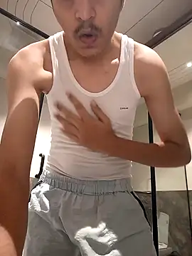 J JEN5 online show from December 23, 4:06 pm