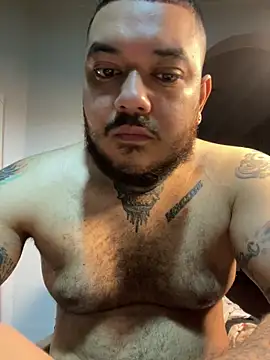 El Titan1998 online show from March 22, 11:37 am