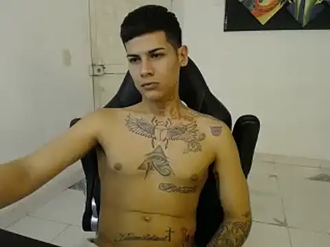 Clyde019 online show from January 30, 4:55 pm