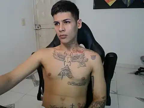 Clyde019 online show from February 17, 4:04 pm