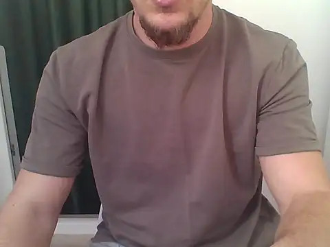 Snapshot of couplehot992 chatting on January 10, 8:51 am couplehot992 online show from January 10, 8:51 am