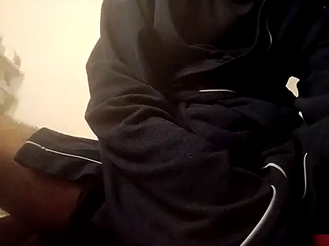 rominoucoquin online show from February 27, 12:12 am