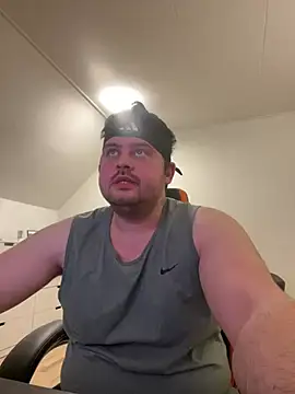 lonelypeanuts online show from February 21, 5:42 pm