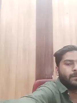 Snapshot of indihotguy chatting on March 14, 10:39 am indihotguy online show from March 14, 10:39 am