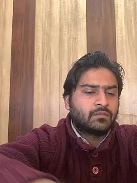 Snapshot of indihotguy chatting on January 13, 7:21 am indihotguy online show from January 13, 7:21 am