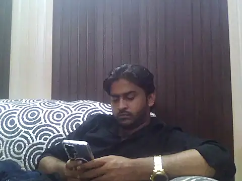 Snapshot of indihotguy chatting on September 20, 1:44 pm indihotguy online show from September 20, 1:44 pm