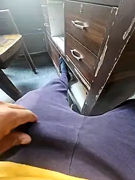 Snapshot of pyasevickybabu563 chatting on March 4, 4:49 am pyasevickybabu563 online show from March 4, 4:49 am