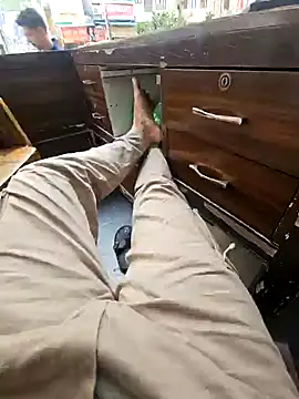 Snapshot of pyasevickybabu563 chatting on October 8, 8:29 am pyasevickybabu563 online show from October 8, 8:29 am