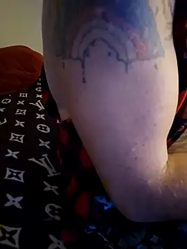 StruggleSnuggles online show from January 27, 2:53 am