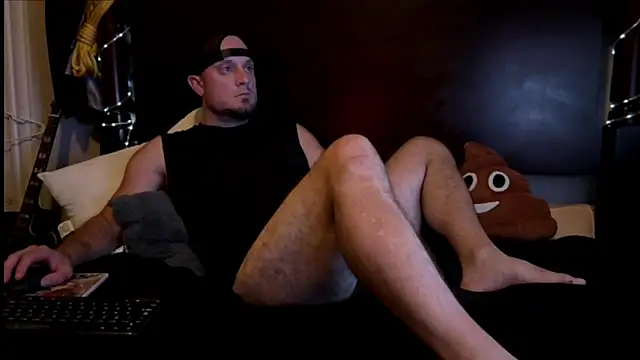 RickeyRidez online show from October 20, 8:07 am