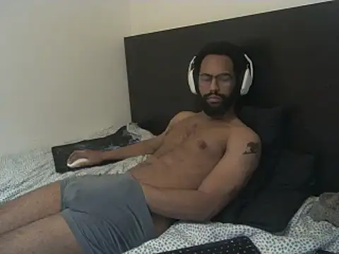 kevi cocks online show from February 9, 1:23 am