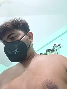 Desi Heat online show from April 16, 5:57 pm