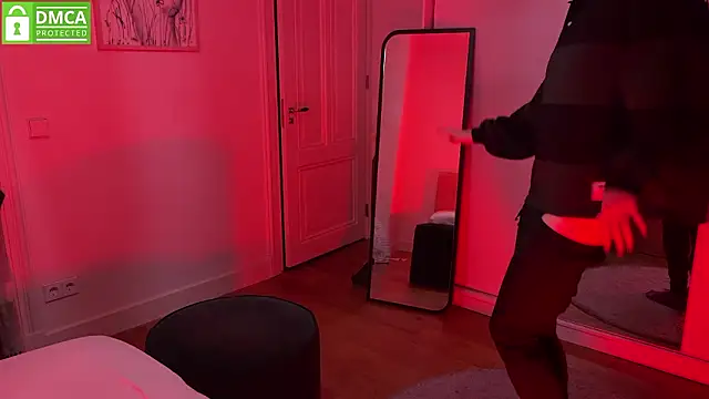 AlwaysHorneyxxx online show from February 1, 6:50 pm