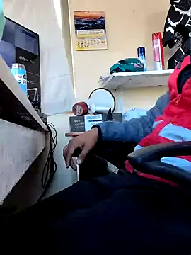 securityhot online show from January 11, 11:45 am