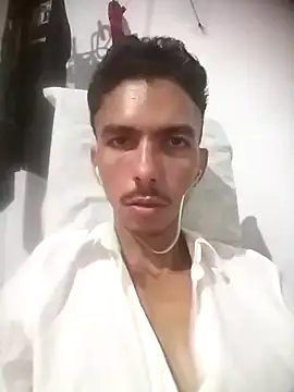 MagrinhoSaradoo online show from March 4, 11:32 pm