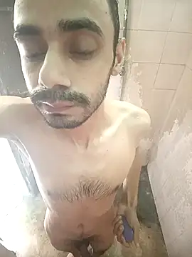 ZeroWhite12 online show from March 19, 2:46 pm