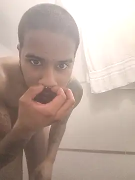 Snapshot of THEGOATHL chatting on September 11, 4:33 am THEGOATHL online show from September 11, 4:33 am