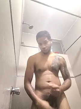 Snapshot of THEGOATHL chatting on October 29, 4:04 am THEGOATHL online show from October 29, 4:04 am