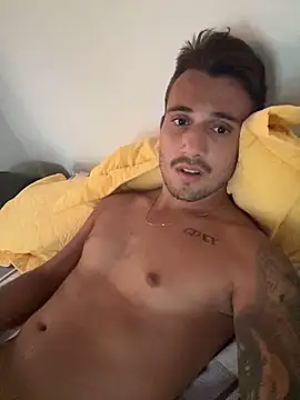 carvalhofelipe online show from January 19, 7:04 pm