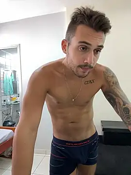 carvalhofelipe online show from February 24, 9:31 pm