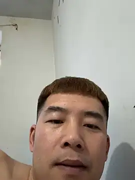 zxb757369 online show from February 5, 8:32 am