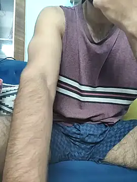 TOPMOON001 online show from July 29, 8:46 am