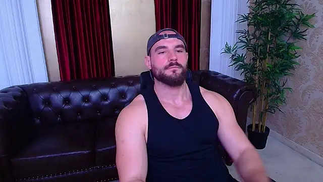 AdamJamesonn online show from September 24, 6:35 am