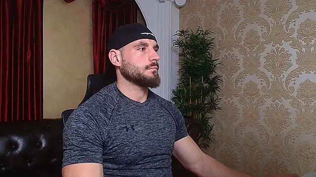 AdamJamesonn online show from March 8, 5:25 am