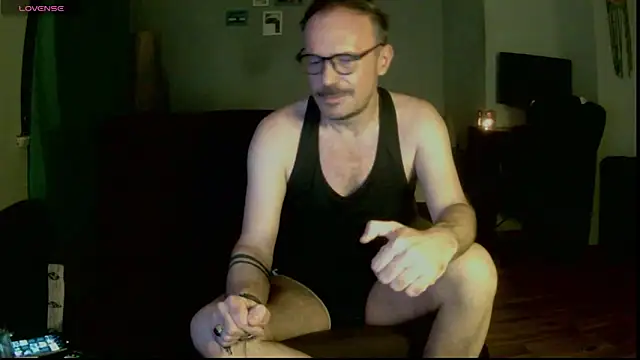 Snapshot of GaySexxPL chatting on September 21, 9:48 pm GaySexxPL online show from September 21, 9:48 pm