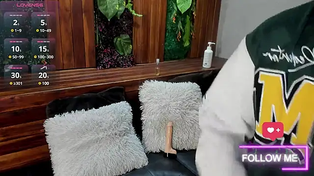 tim  fox online show from March 11, 7:47 pm