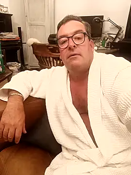 MountJohnXL online show from April 9, 10:49 pm