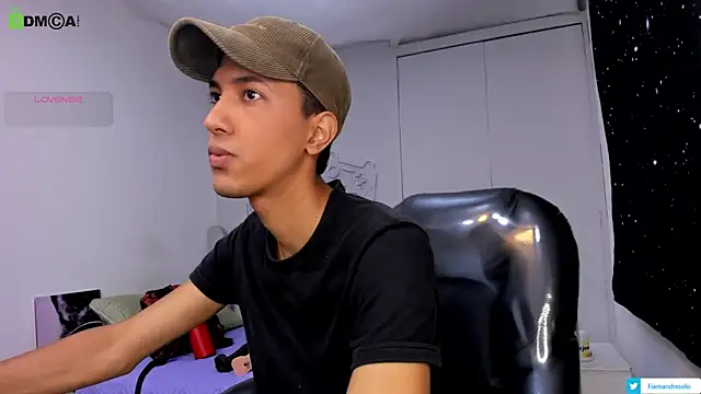 Snapshot of HarolddXL chatting on September 23, 1:10 pm HarolddXL online show from September 23, 1:10 pm