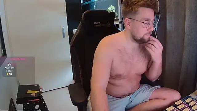 justinitt online show from February 11, 9:03 pm