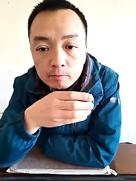 Snapshot of swg176 chatting on January 15, 6:01 am swg176 online show from January 15, 6:01 am